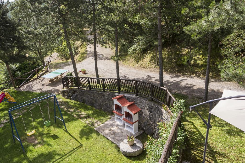 Agriturismo Monte Acuto Умбертіде Екстер'єр фото