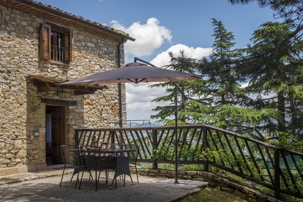 Agriturismo Monte Acuto Умбертіде Номер фото