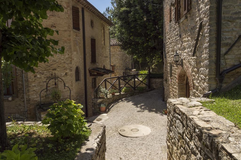 Agriturismo Monte Acuto Умбертіде Номер фото