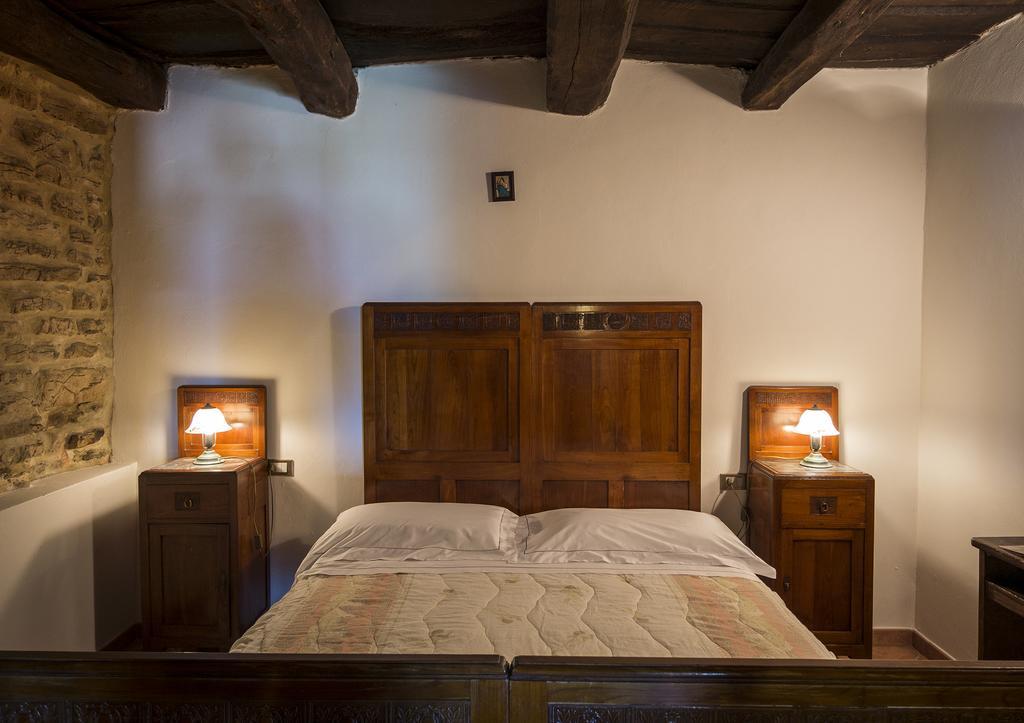 Agriturismo Monte Acuto Умбертіде Номер фото
