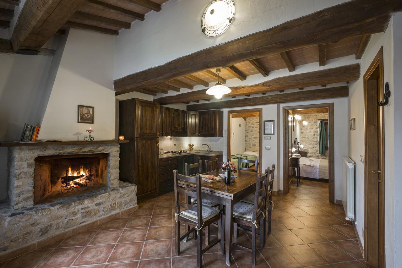 Agriturismo Monte Acuto Умбертіде Екстер'єр фото